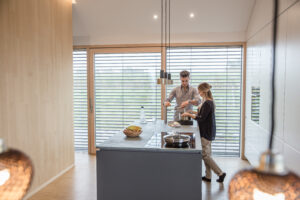 20191023 JA EL80S Custompix Loc1 01 Innen Kochen 030